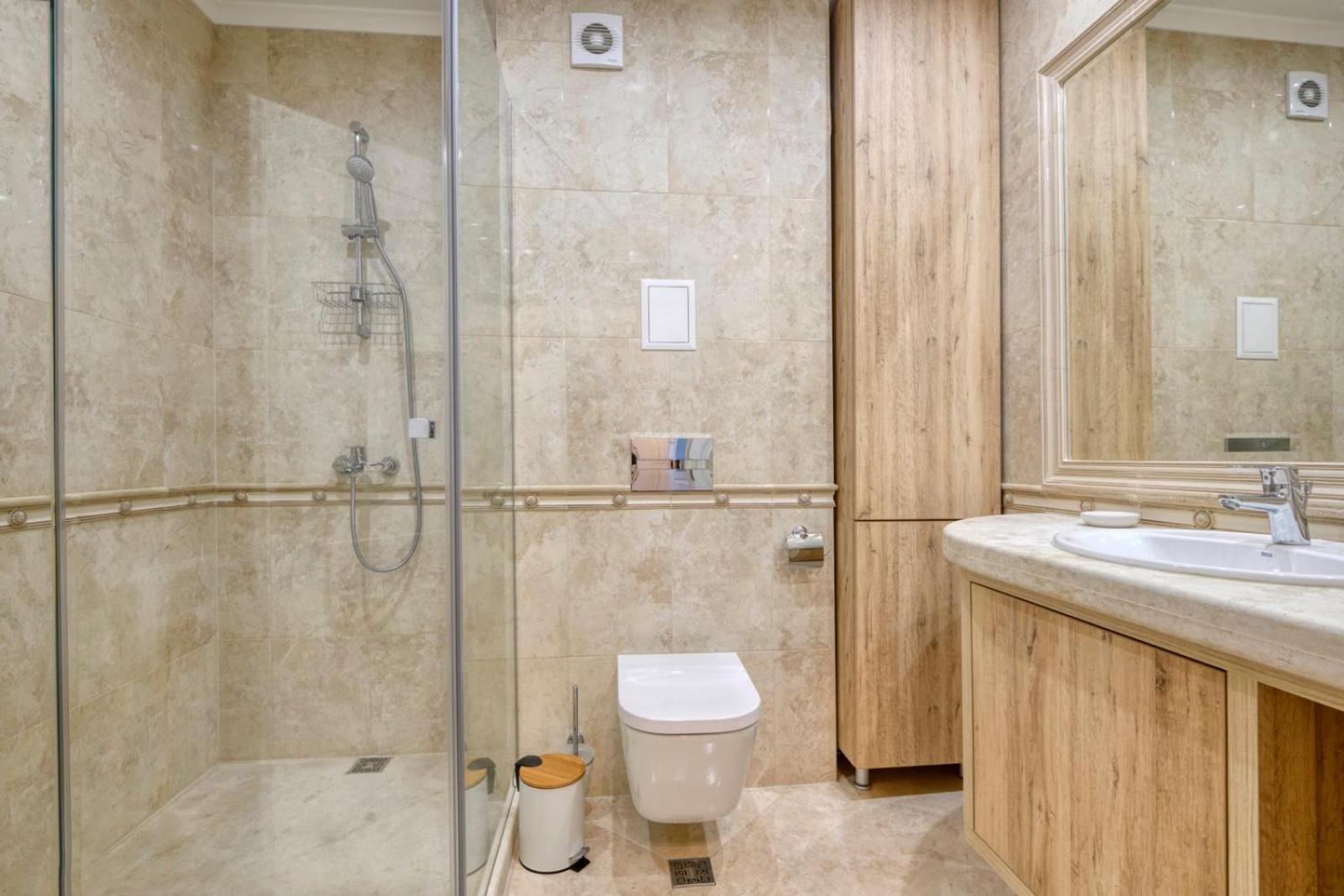Apartment Grand Karavel Centre Varna Bagian luar foto