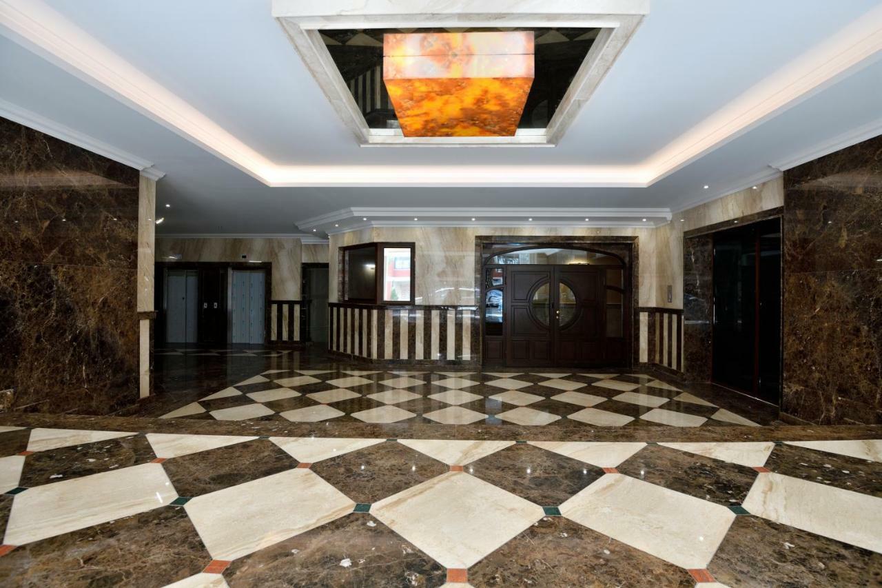 Apartment Grand Karavel Centre Varna Bagian luar foto