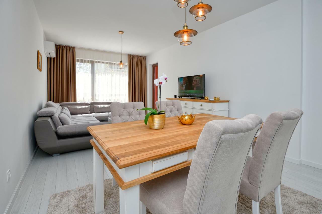 Apartment Grand Karavel Centre Varna Bagian luar foto